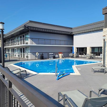 Best Western Center Inn Virginia Beach Exterior photo