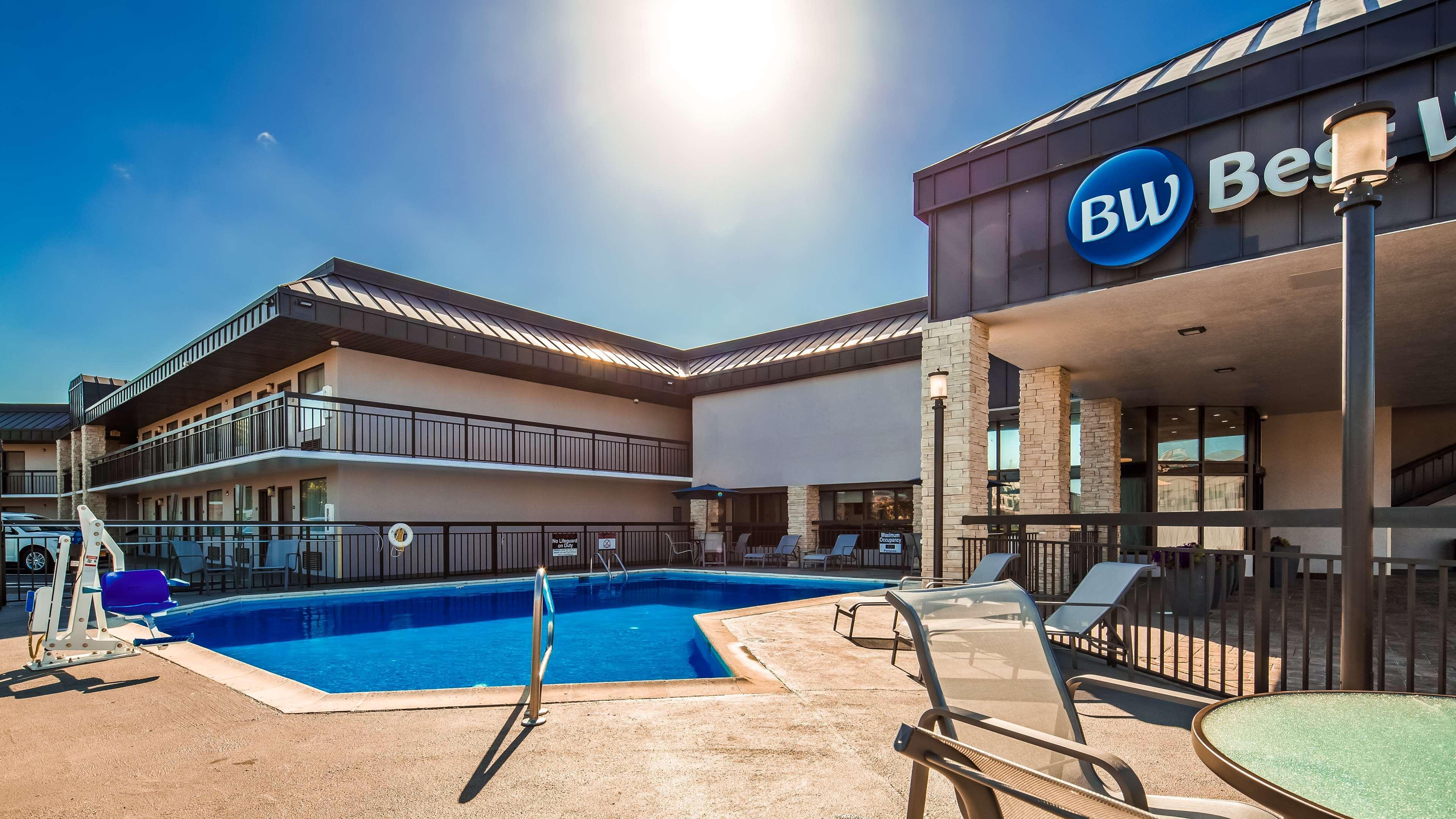 Best Western Center Inn Virginia Beach Exterior photo